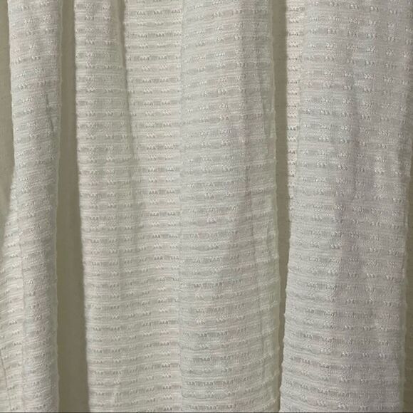 Lucky Brand Sheer Bell Sleeve Blouse · Medium · Brocade Floral Textured  · White - Picture 5 of 12